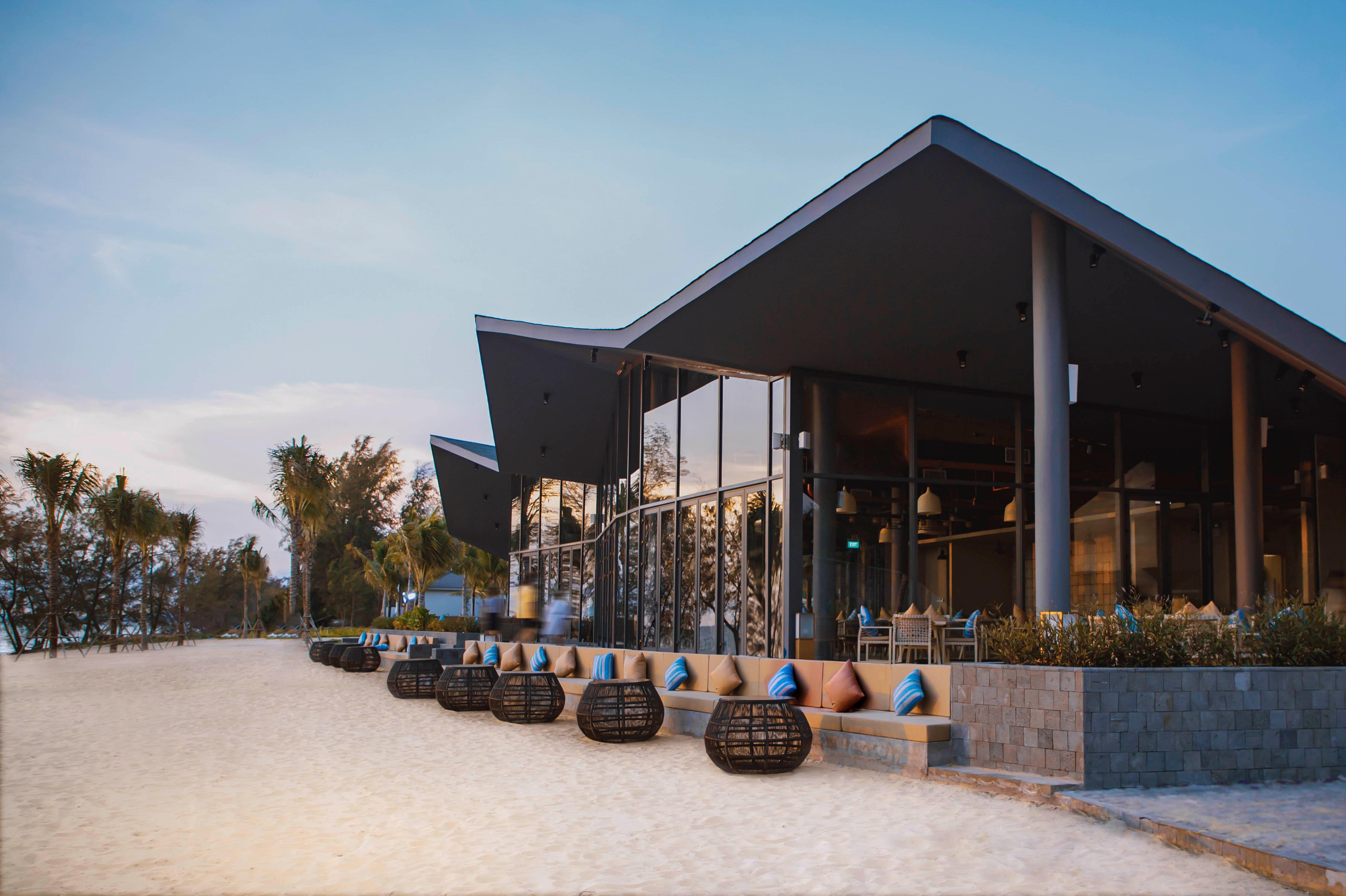 Crowne Plaza Phu Quoc Starbay By Ihg Hotel Exterior photo