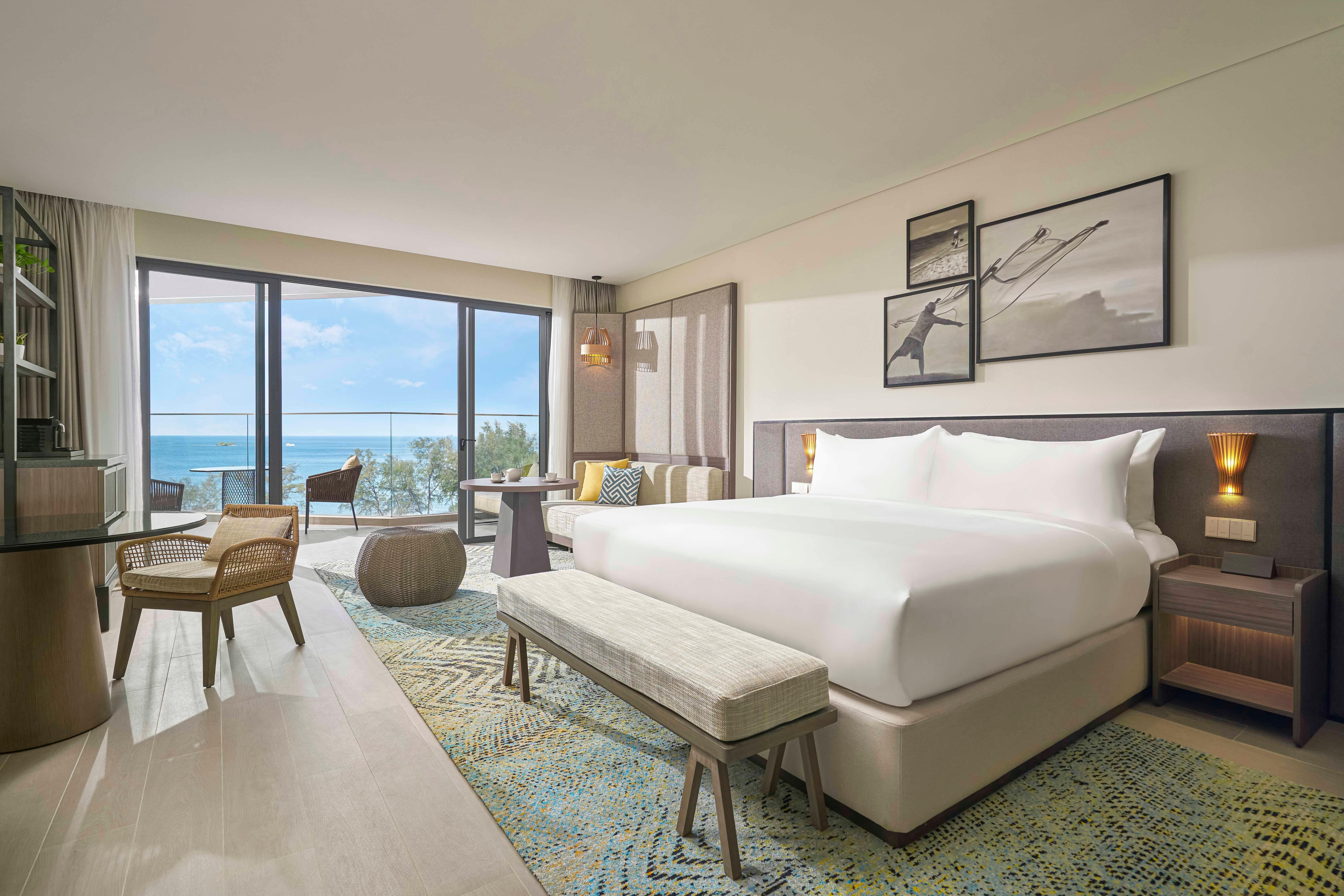 Crowne Plaza Phu Quoc Starbay By Ihg Hotel Exterior photo