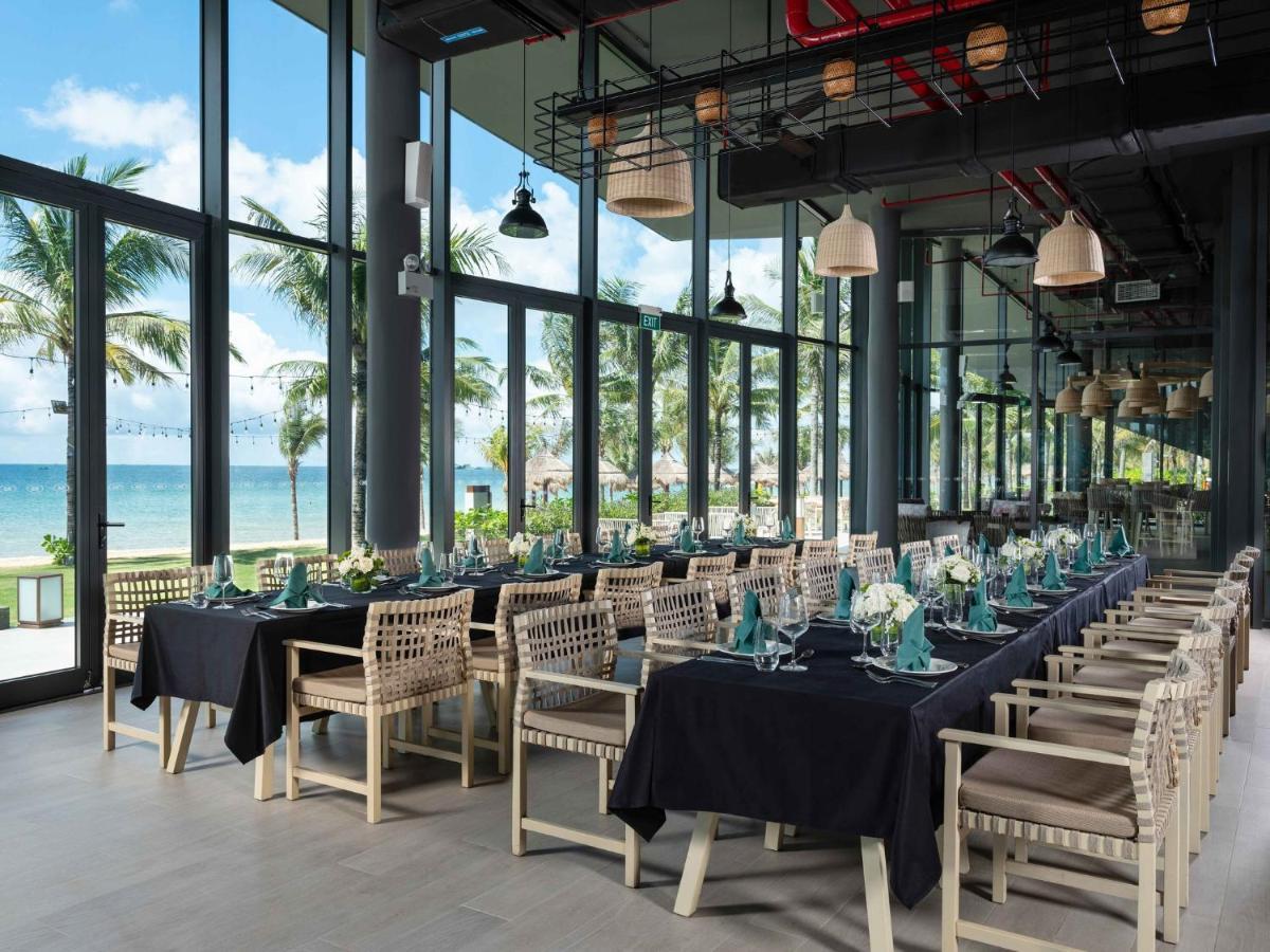 Crowne Plaza Phu Quoc Starbay By Ihg Hotel Exterior photo